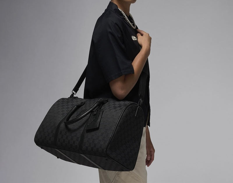 JORDAN 23 MONOGRAM TRAVEL BAG (25L)