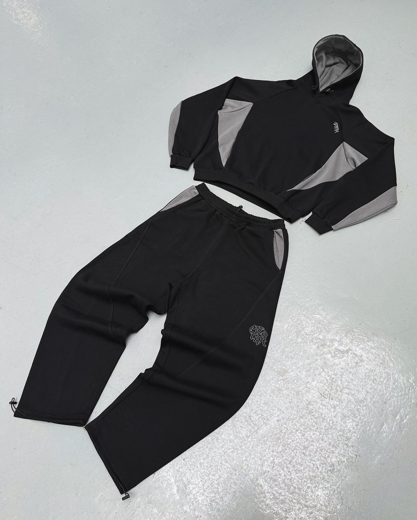 MERTRA TRACKSUIT BIG STEPPER