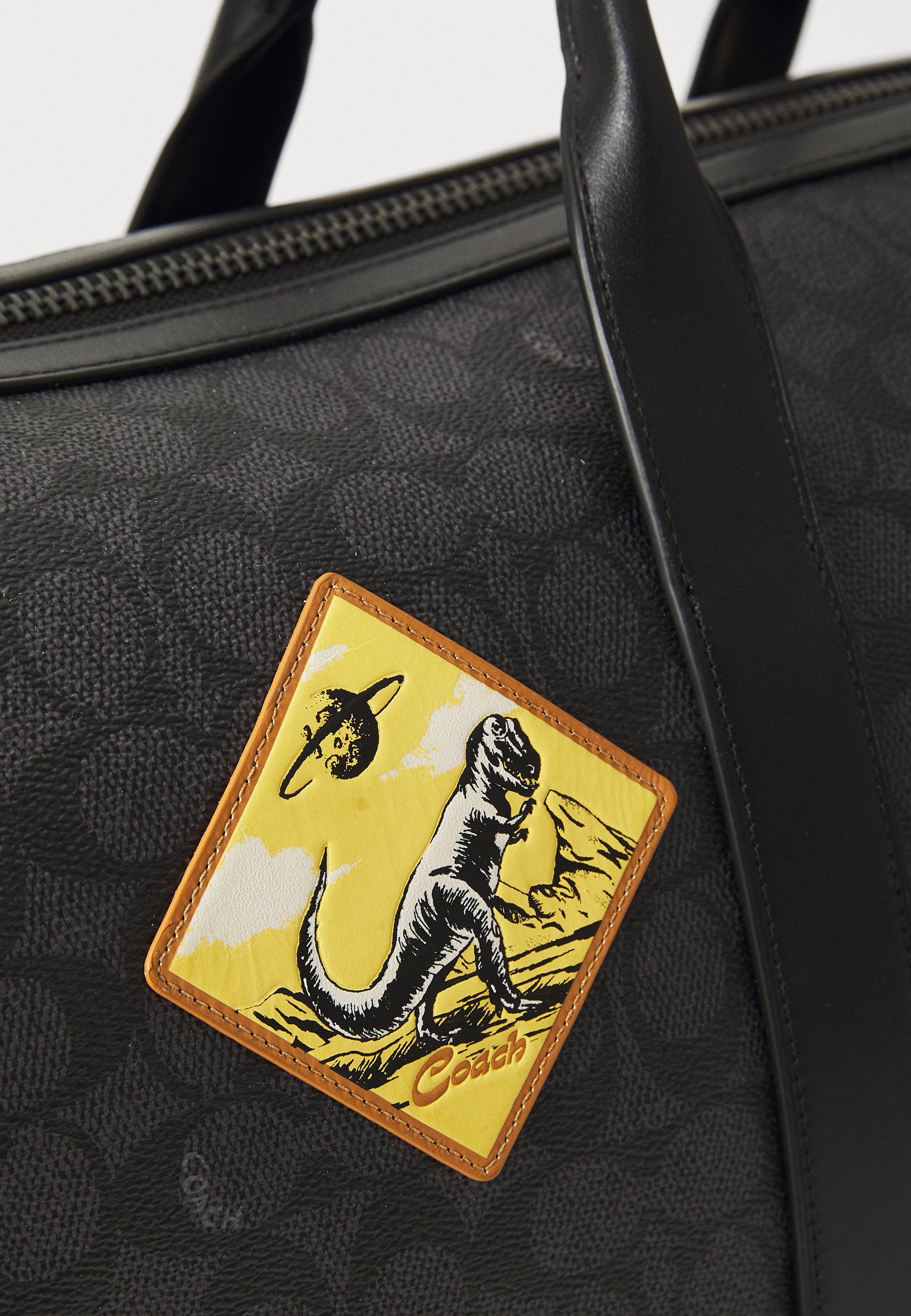 COACH GOTHAM DUFFLE BAG 45 IN SIGNATURE CANVAS WITH PATCHES